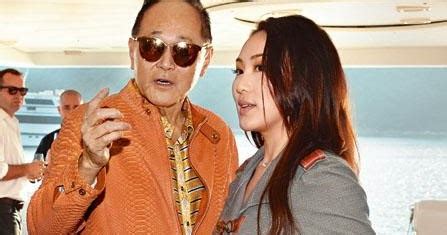 Born 1936) is a hong kong billionaire who is the owner of cheuk nang holdings ltd. 熱爆娛樂: 趙世曾選美獵艷 港女同居唔俾嘴 趙世曾,M1,