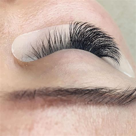 Why ignore your hair when you want to look incredible at all times? Pin on Eyelash Curler