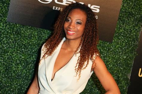 View all mercedes young movies. Mercedes Young Photos Photos: Uptown Honors Hollywood Pre-Oscar Gala - Arrivals