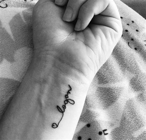 See more ideas about tattoos, tattoos with kids names, tattoos for kids. Wrist tattoo. Name tattoo | Name tattoos on wrist, Wrist ...