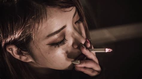 Its awesome cuz every single song makes u wanna smoke as soon as u can, nd u can go through the whole album at a smoke up party from wen u start to trim the buds till 10 mins after uve smoke a. 喫煙女子3（Lovely Japanese girl smoking）Lovely Japanese girl ...