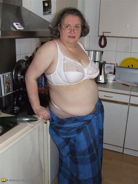 Conscientious housewife, she knows her place in the world. Amateur chubby housewife getting nasty in the kitchen ...