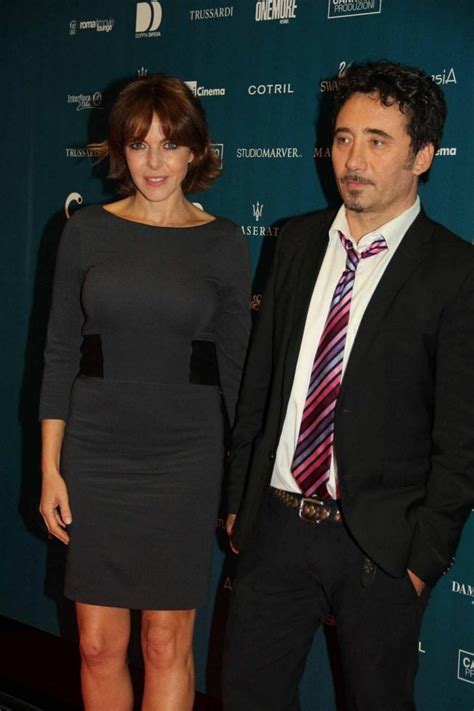 Jun 29, 2021 · siamo partiti con il botto con grandi personaggi come diana del bufalo, michela giraud, federico zampaglione, barbora bobulova, zerocalcare, commenta il direttore artistico della rassegna. Claudia Gerini E Federico Zampaglione : Claudia Gerini Eta ...