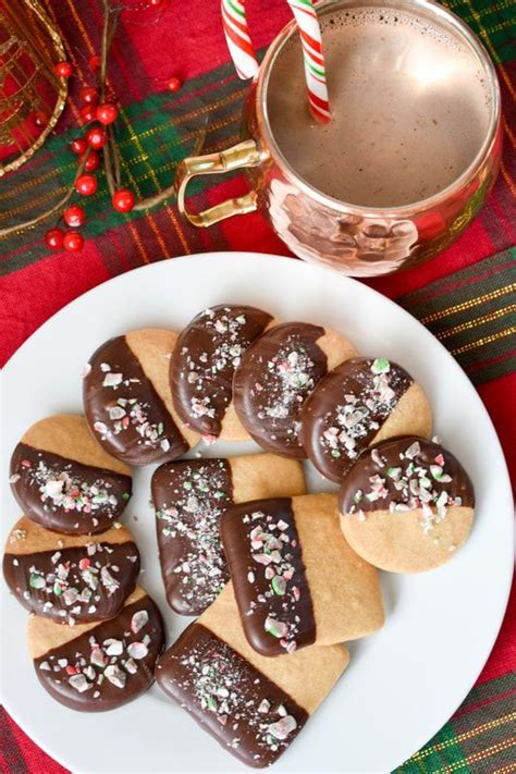 Hundreds of holiday recipes and christmas recipes to choose from. Scottish Christmas Cookies - Recipes | Scottish shortbread ...