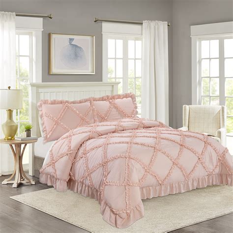 That's why the down alternative microfiber comforter is designed with. 3 Piece Queen Diamond Ruffle Shabby Chic Style Feminine ...