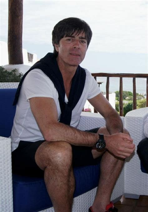 Jogi löw privat wie noch nie. Joachim Löw - Promi-Nachtichten aktuell | Klatsch und ...