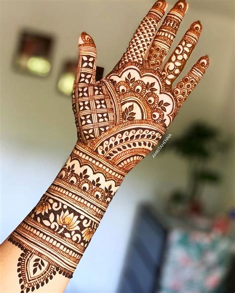 *** nikah ki khushiya`n ***. Mehndi Ki Dejain Photo Zoomphoto / Beautiful Indian ...