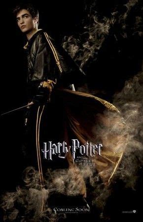 Em seu 4º ano na escola de magia e bruxaria de hogwards, harry potter é misteriosamente selecionado para participar do torneio tribruxo. posters harry potter e o calice de fogo - Pesquisa Google | Harry potter, Lufa-lufa, Cartaz