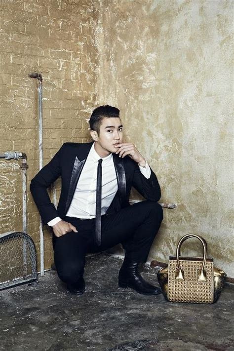  hot from hollywood 3. Super Junior's Siwon Models "Helianthus" Handbags Using ...