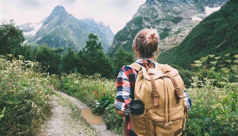 Travel can be done by foot, bicycle, automobile, train, boat, bus, airplane, ship or other means, with or without luggage. Tendencias: "Slow Travel", el placer de viajar lento | IMPULSO