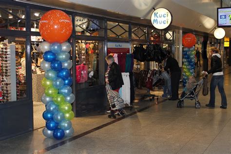 Be safe and start out with a lower dose. www.a-ballonnen.nl Opening nieuwe winkel Alphen aan den ...