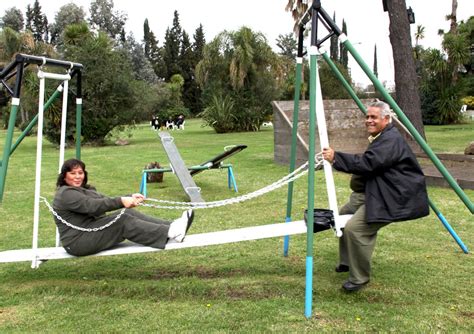 Algunos te ponen a pensar, otros a agitarte, y otros hasta te causan rabia al no llegar a para niños de esta edad existen la diversa variedad de juegos con los que pueden distraerse, estando en casa, o en cualquier ambiente, para. Miniturismo: Juegos en la Tercera Edad - Buen Ayre West - Miniturismo