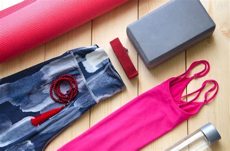 Leggings, bras, jumpers, mats and more. 25 of the Best Yoga Brands (for Clothing & Gear)