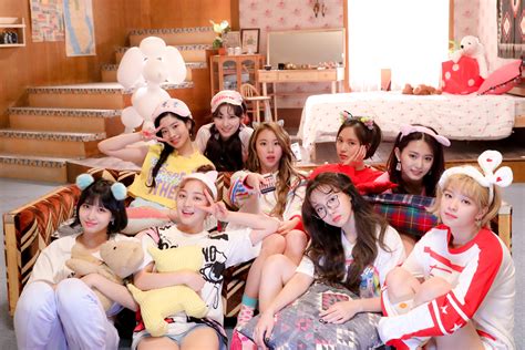 Twice reality time to twice tdoong entertainment season 2 ep.05. Concept TWICE x NAVER STARCAST ("What is Love?" M/V ...