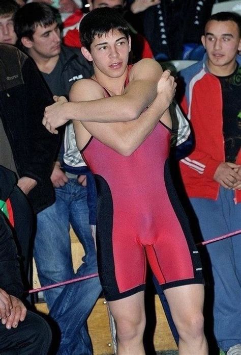 It's all about the bulge. From jockbrad.tumblr.com | Real Wrestlers | Pinterest | Chang'e 3