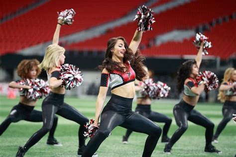 Two atlanta falcons cheerleaders lead an instructional dance video for atlanta falcons fans to learn a routine and dance along at home while encouraging. Atlanta Falcons Cheerleaders Auditions Photos