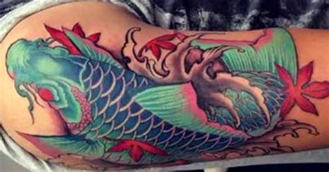 Gambar tato keren di tangan bunga sumber : Gambar Tato Di Tangan Ikan Koi - Koleksi Gambar HD