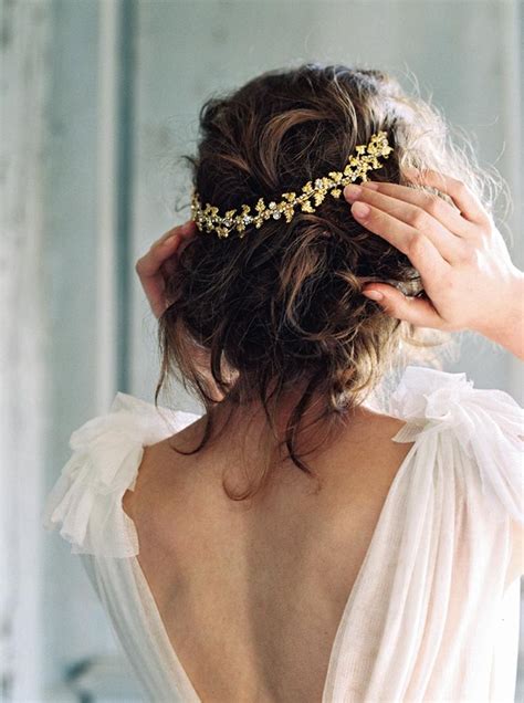 Vous permettront de réaliser une jolie coiffure de mariage ! coiffure mariage boheme cheveux mi long - Maquillage mariage