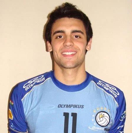 Sebastián solé (born 12 june 1991) is an argentine volleyball player, member of the argentina men's national volleyball team and italian club sir safety perugia, silver medalist of the south american championship (2011, 2013), italian champion (2015), participant of the olympic games. Gemini - İkizler: Sebastian Solé