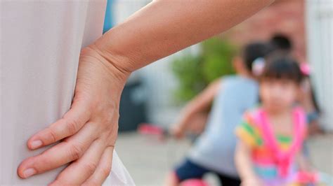 Tipps, wie man der trotzphase entgegenwirkt, haben wir ja bereits aufgeschrieben. Klare Worte: Ich sage auch fremden Kindern, wann Schluss ...