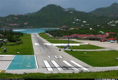 08:46 1080p 08:46 3,709 воспроизведения 2 years. St. Barthelemy (- Gustavia) (SBH / TFFJ) Britten-Norman BN ...