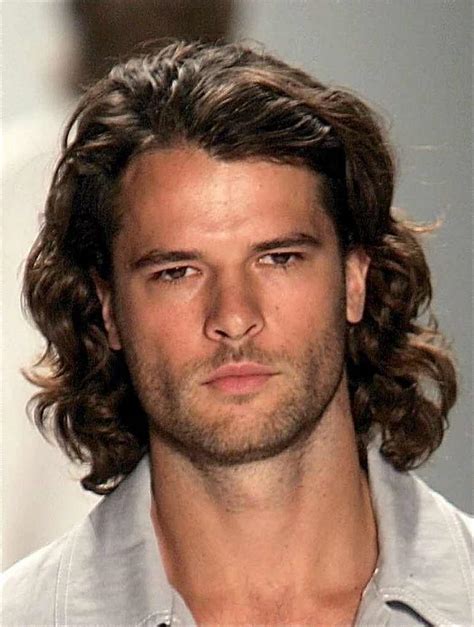 If you have wavy hair, you're one lucky dude. Best Haircuts For Men With Long Hair - The Hairstyle Blog ...