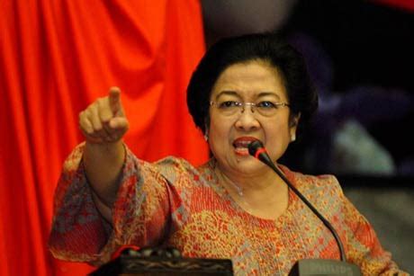 Mantan presiden ri, megawati soekarnoputri mengatajan, sudah saatnya suara perawat didengar sebagai bagian untuk memperbaiki sistem kesehatan di indonesia. Jika Djarot-Sihar Kalah, Megawati Siapkan Sanksi Pemecatan ...