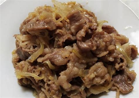 Hidangan khas jepang ini menggunakan daging sapi yang bebas lemak dan otot, yang cocok diolah jadi hidangan capat saji. Resep Beef Teriyaki Yoshinoya / 7 Cara Membuat Beef ...