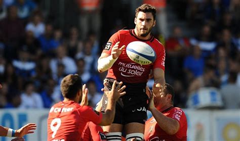 He is currently 26 years old. Du côté des pros : Charles Ollivon - RugbyAmateur.fr ...