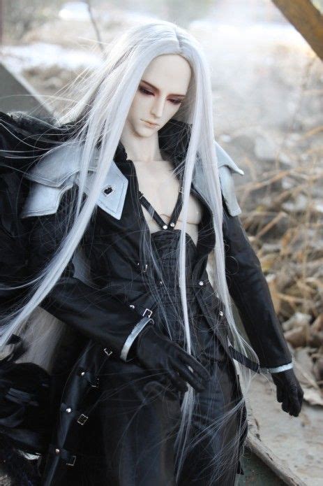 Ever wondered what ff7 would be like with sephiroth as the main character instead of cloud? FF7 cos Sephiroth~ by bikacy on deviantART | Ball jointed ...