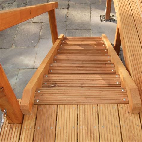 Wenn sie einen wintergarten neu bauen, dann sollten sie an die natürliche wintergartenbeschattung schon. Outdoor-Treppe - Einfach selber bauen mit unseren Empfehlungen
