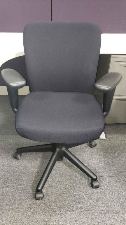 Rated 4.86 out of 5. Used Office Chairs : Haworth "Look" Task Chair Mid Back ...