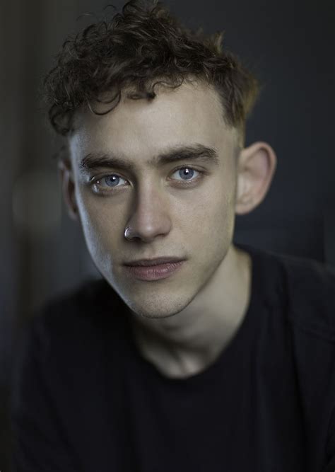 We catch up with new skins cast member olly alexander, who plays jakob in skins pure, and find out what it was like to star in the. Olly Alexander --has changed since skins | musique ...