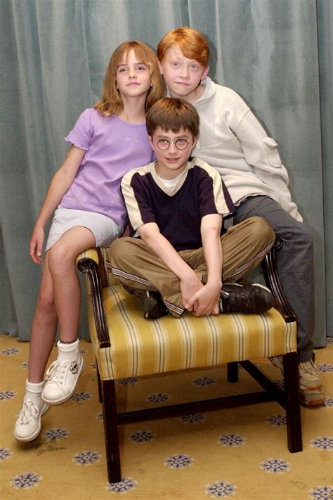 Emma watson and harry potter. Emma Watson - Style File | Rupert grint, Daniel radcliffe ...