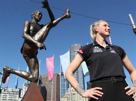 Harris had a statue of her iconic kicking action launched in federation square by nab on wednesday, with the statue subtitled 'more than a kick'. AFL 2019: AFLW star Tayla Harris statue transcends sport ...