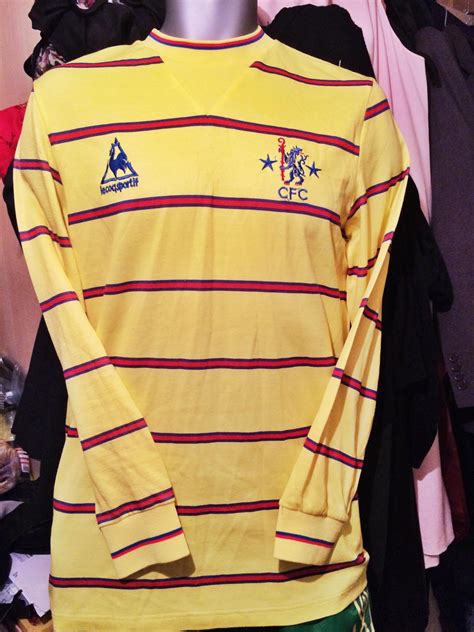 All credit & thanks to kazemario evolution for making this kit ! Chelsea Away football shirt 1983 - 1985. Sponsored by no ...