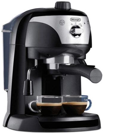 The breville espresso machine comes with a tamper for compacting coffee grounds before brewing. Cele mai bune espressoare | Cele mai bune produse