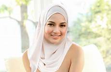 tumblr cantik malaysia hijab tumbex melayu fakes nsfw akak posts