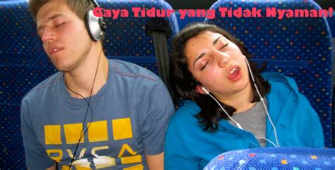 Buat kamu yang hobi tidur sambil mendengarkan musik, ini membantu banget. Nod, Bantal yang Bisa Membantumu Tidur Nyaman Saat ...