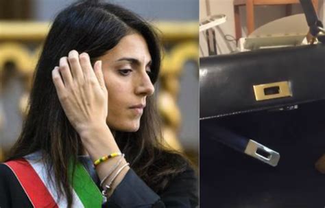 Modelos split high wall em diversas capacidades. La borsa di Virginia Raggi non è Hermès: ecco che marca è ...