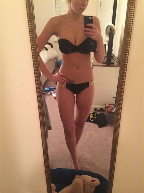 When i got there i had a quick look around and saw that his bedroom door was open and his girlfriend (25) when i sat back down on the couch i noticed the sound of the shower coming from the bathroom, i didn't think anything of it. Naked Teen Girls | Page 4 of 381 | Best amateur porn pics ...