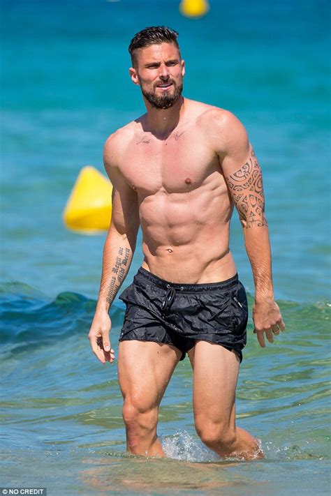 Olivier giroud has been spotted out with grinning wife jennifer, days after celebrating goal of the season contender for arsenal. Giulia-Lena Fortuna: Die 55 heißesten Fußballer - Platz 32 ...