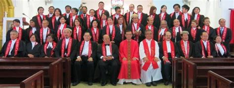 It also has its own township called tanjung aru town. Legal fraternity celebrates 6th Red Mass | Catholic ...