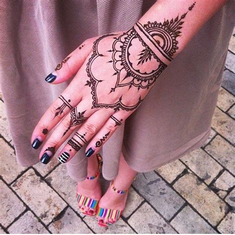 Henna tattoo designs are perfect for summertime. 150 Incredible Henna Tattoo Designs (Ultimate Guide ...