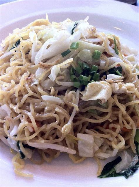 Period of hari raya, we are invited to go rumah pakcik for raya celebration. Kampung Air Wongkok Restaurant - Tuaran Mee | Food