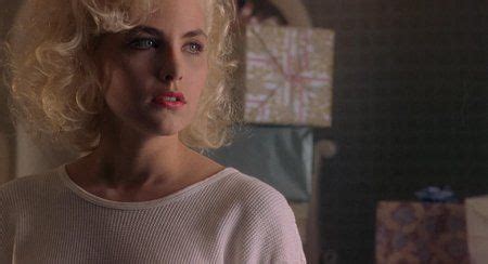 Find the perfect two moon junction 1988 sherilyn fenn stock photo. two moon junction - Google Search | Sherilyn fenn, Fenn ...