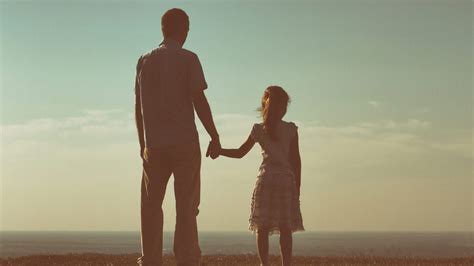 5 Things to Know About Dads of Daughters - Parent Cue