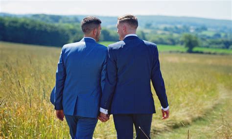 April 27, 2021 12:00 p.m. Best Gay Dating Sites & Apps in 2021