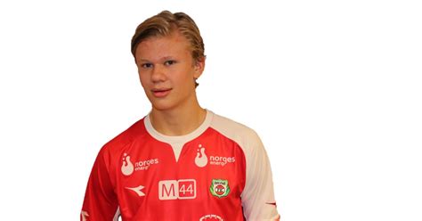 Born 21 july 2000) is a norwegian professional footballer who plays as a striker for bundesliga club borussia dortmund and the norway national team. Erling Braut Håland selges til Molde FK / Bryne FK