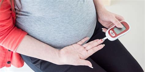 Cara populer untuk menghitung usia kehamilan adalah dengan menentukan tanggal menstruasi terakhir sebelum hamil. Hamil 24 Minggu, Ini yang Terjadi pada Janin dan Ibu